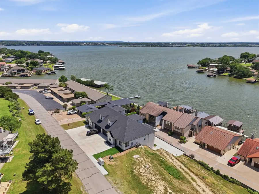 5126 Country Club Drive, Granbury, TX 76049 - #2