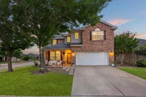 224 Rawhide Street, Waxahachie, TX 75165