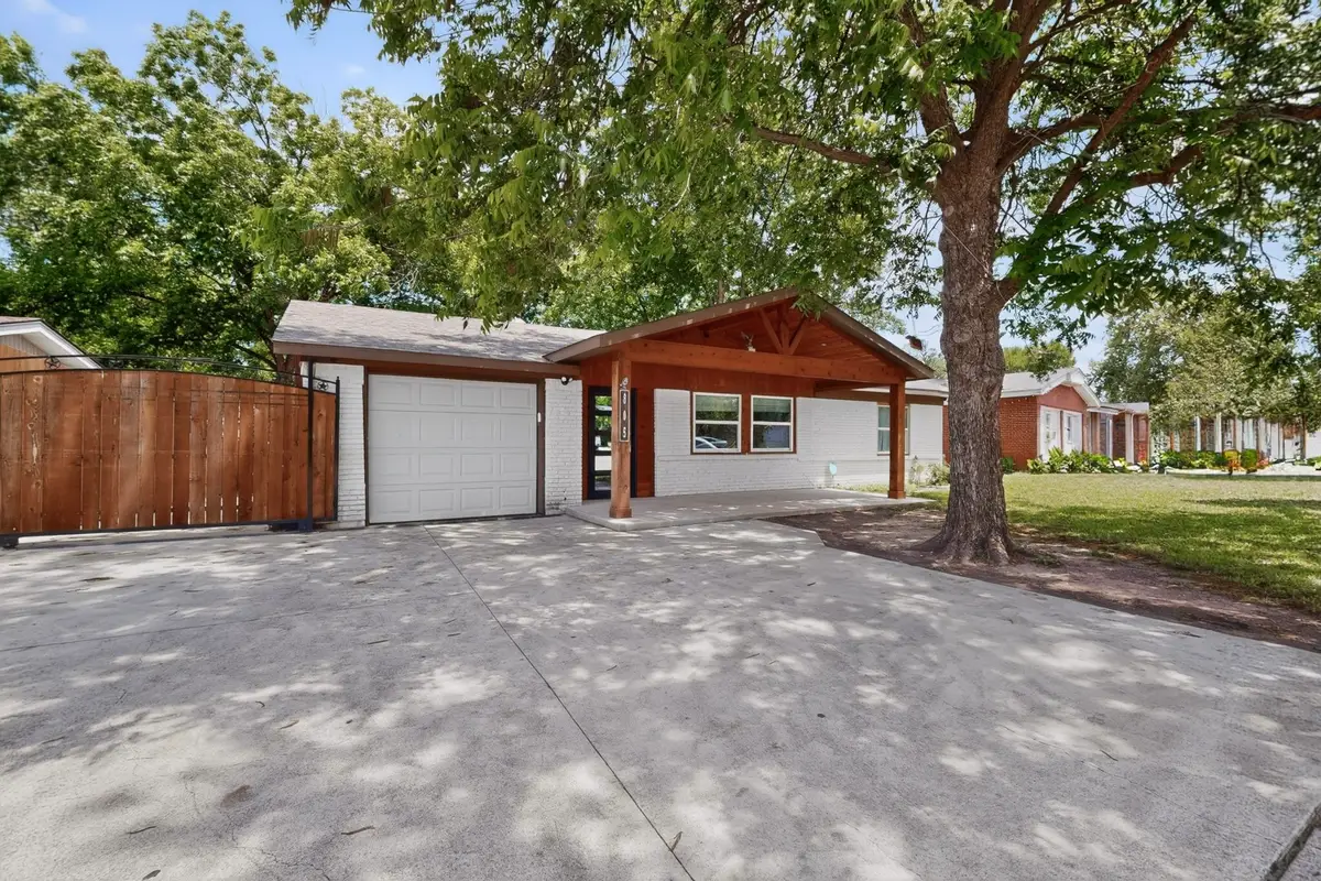 805 Buena Vista Drive, Arlington, TX 76010 - #1