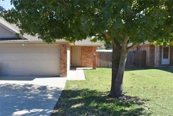756-752 Stribling Circle, Azle, TX 76020