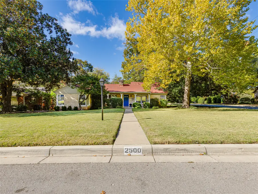 2500 Boyd Avenue, Fort Worth, TX 76109 - #2