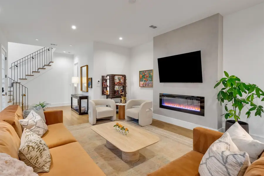 5135 Miller Avenue, Dallas, TX 75206 - #2