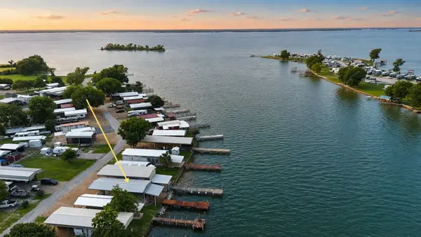 2058 Pelican Isle Drive, Kerens, TX 75144