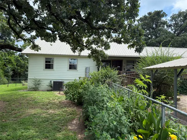1014 Greenwood Street, Winnsboro, TX 75494