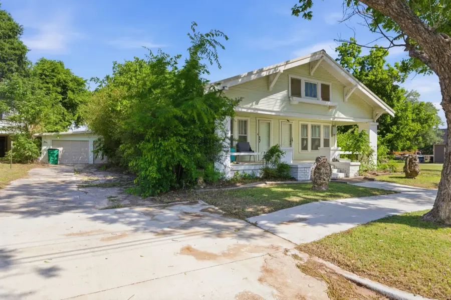 817 W Long Street, Stephenville, TX 76401 - #3