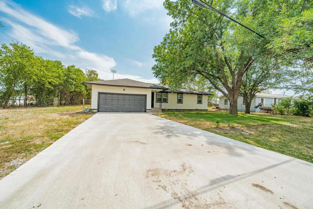 613 Jefferson Avenue, Princeton, TX 75407 - #1