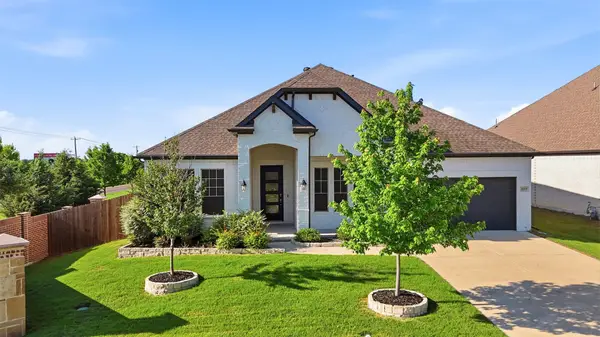 2213 Windy Hill Lane, Waxahachie, TX 75167