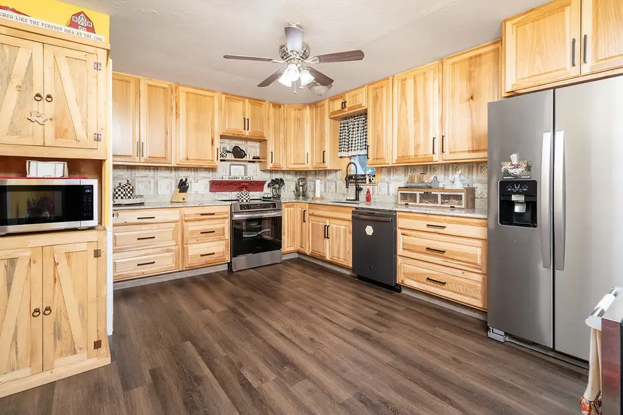 105 W Loop Drive, Brady, TX 76825 - #3