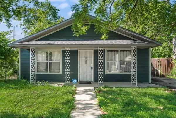 921 E Annie Street, Fort Worth, TX 76104