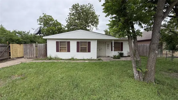 501 Crest Hill Drive, Mesquite, TX 75149