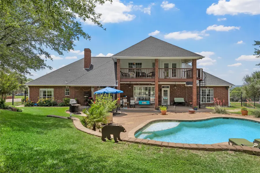 810 Forest Oaks Circle, Woodway, TX 76712 - #2