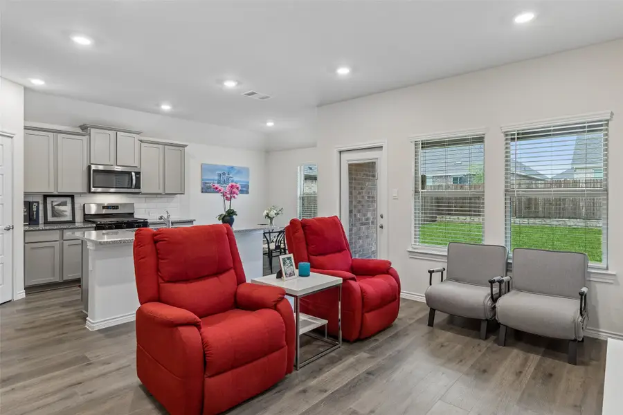 9721 Daisy Mae Lane, Aubrey, TX 76227 - #3