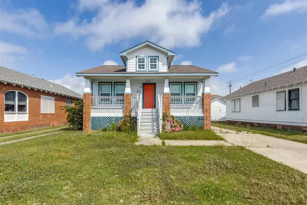 5106 Avenue O, Galveston, TX 77551