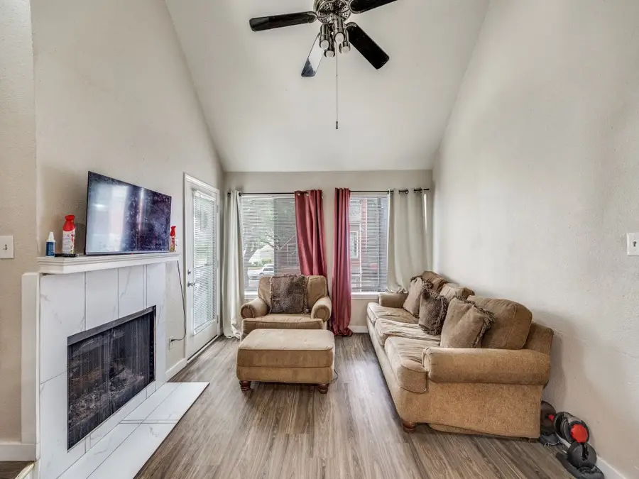 9809 Walnut Street #203, Dallas, TX 75243 - #3