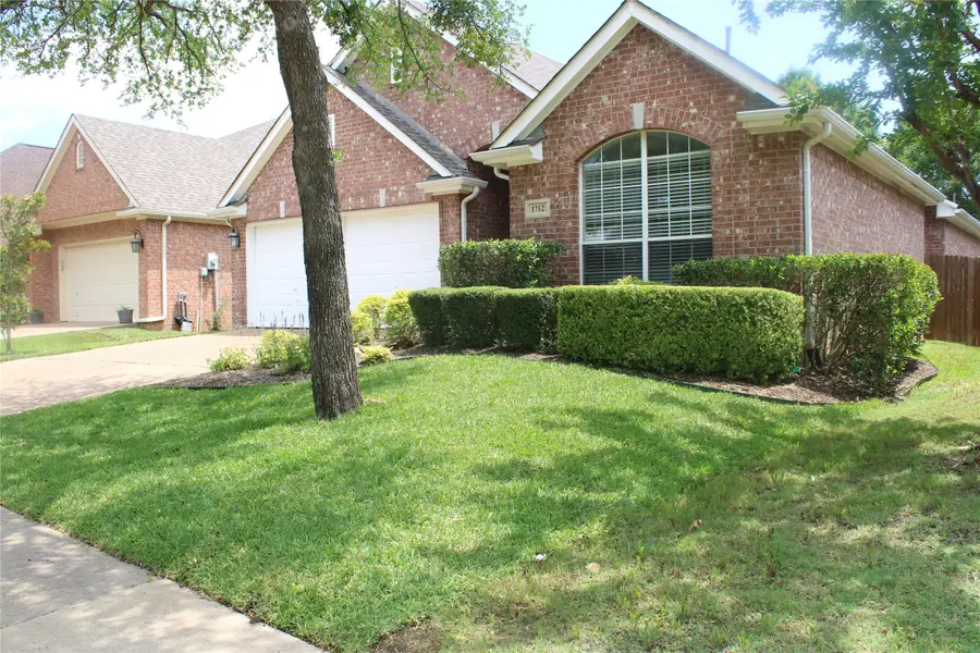 1712 Villa Court, Corinth, TX 76210 - #2