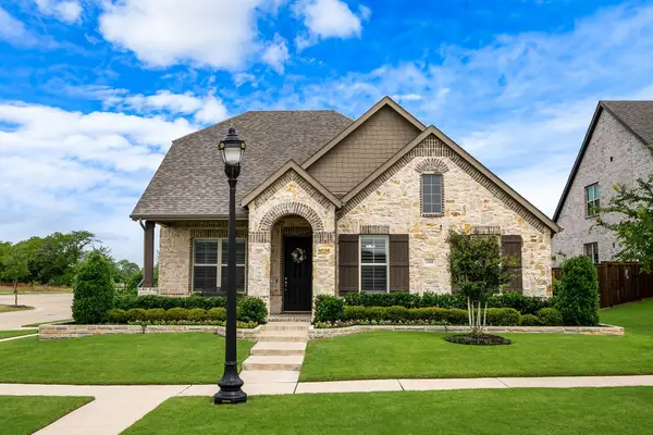 11418 Dawn Mist Drive, Frisco, TX 75035
