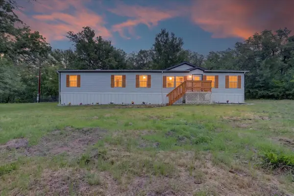 1270 Private Road 3627, Springtown, TX 76082