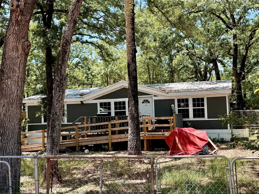 115 Fernwood Drive, Mabank, TX 75156 - #2
