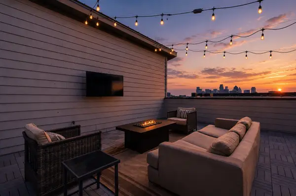 4402 Lafayette Street #B, Dallas, TX 75204