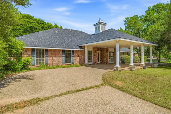 6414 Buena Vista Drive, Granbury, TX 76049