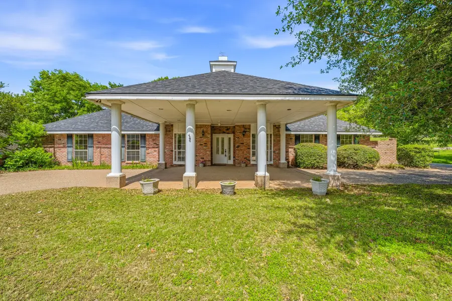 6414 Buena Vista Drive, Granbury, TX 76049 - #3