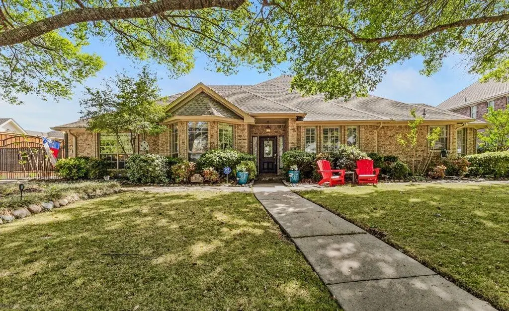 5017 River Bluff Drive, Fort Worth, TX 76132 - #1