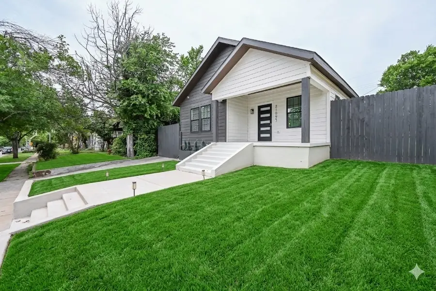2109 Gould Avenue, Fort Worth, TX 76164 - #2