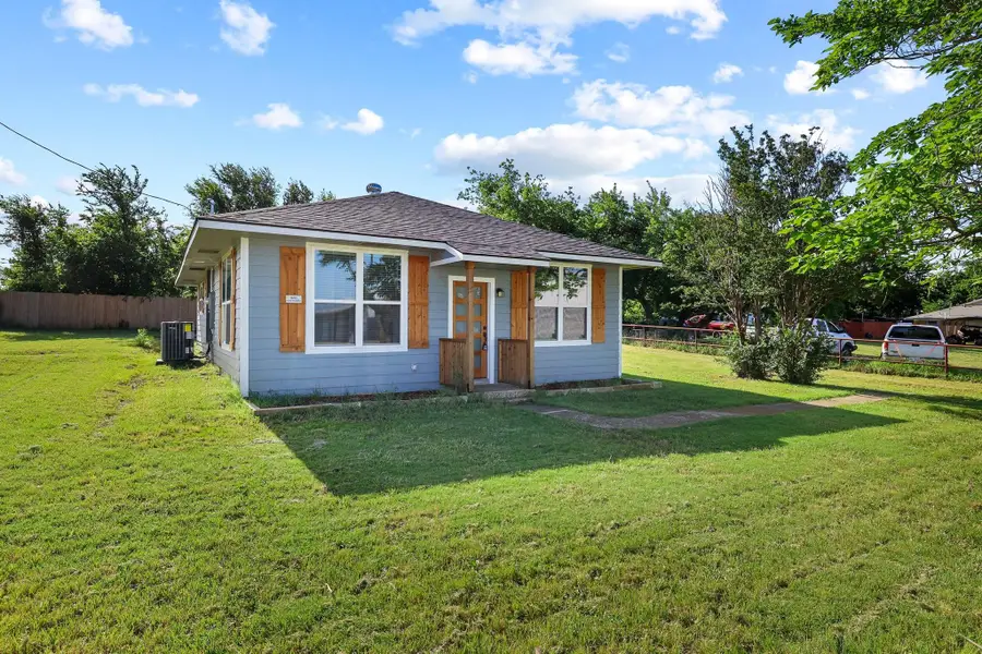 3450 Juanita Drive, Denison, TX 75020 - #3
