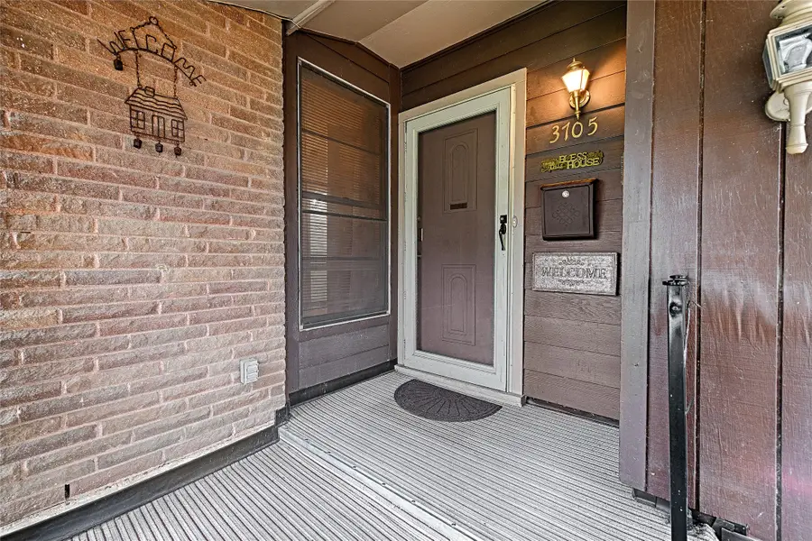 3705 Cranston Court E, Irving, TX 75062 - #2