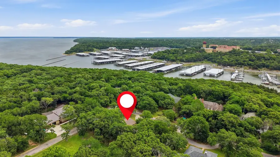 372 Lakepoint Loop, Pottsboro, TX 75076 - #2