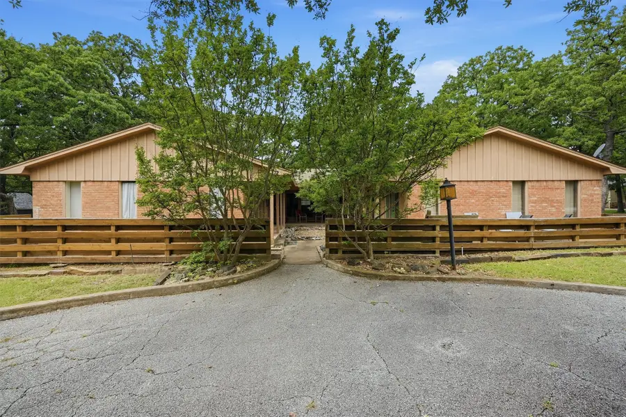 372 Lakepoint Loop, Pottsboro, TX 75076 - #3