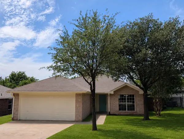4821 Saint Thomas Place, Fort Worth, TX 76135