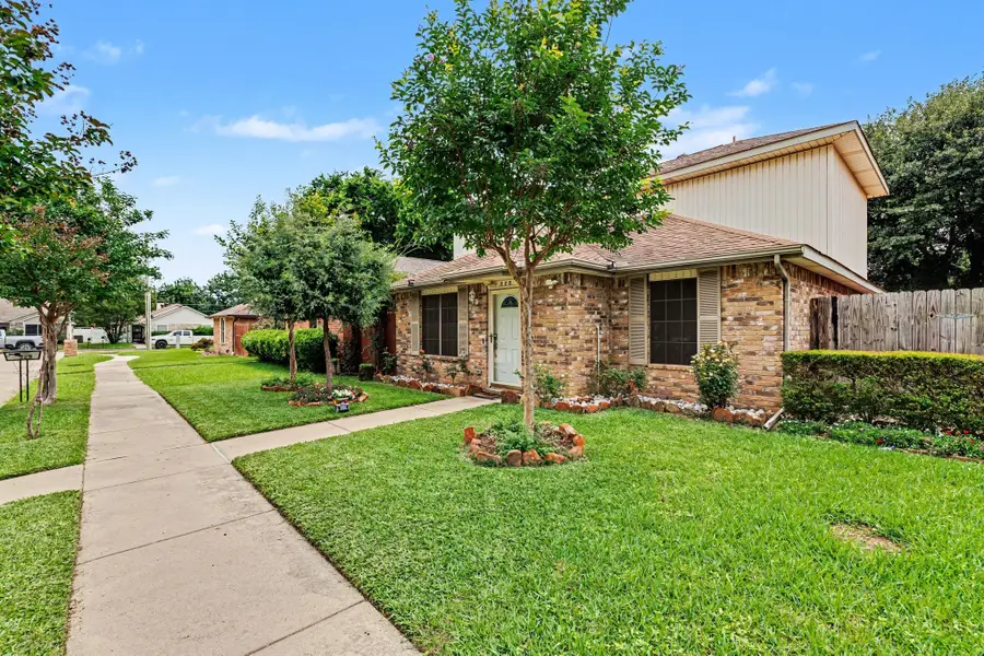 525 Rawls Circle, Irving, TX 75061 - #2