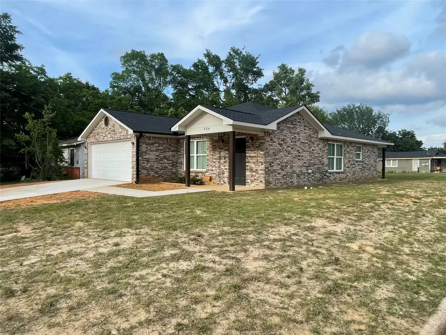 926 S Academy Avenue, Tyler, TX 75701 - #3