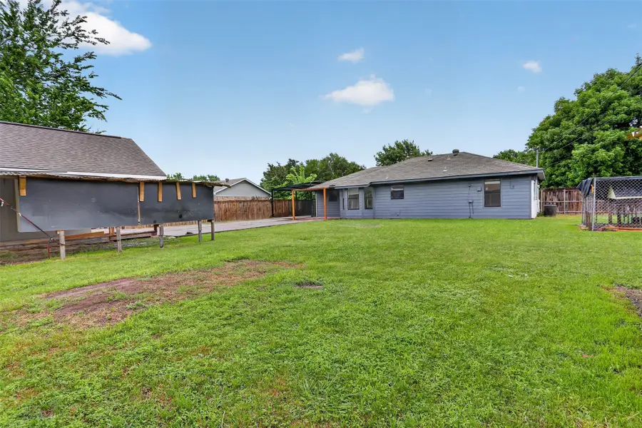 516 Post Oak Lane, Burleson, TX 76028 - #3