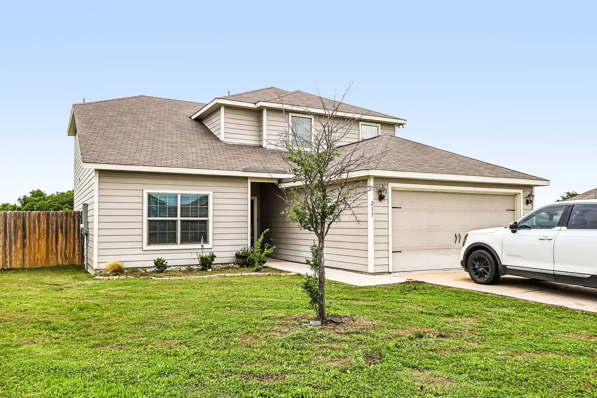 237 Liberty Lane, Venus, TX 76084 - #1