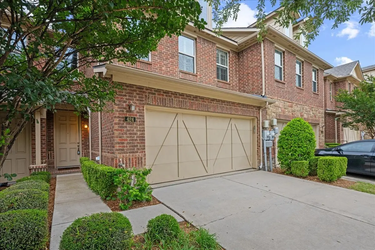 424 Hunt Drive, Lewisville, TX 75067 - #1