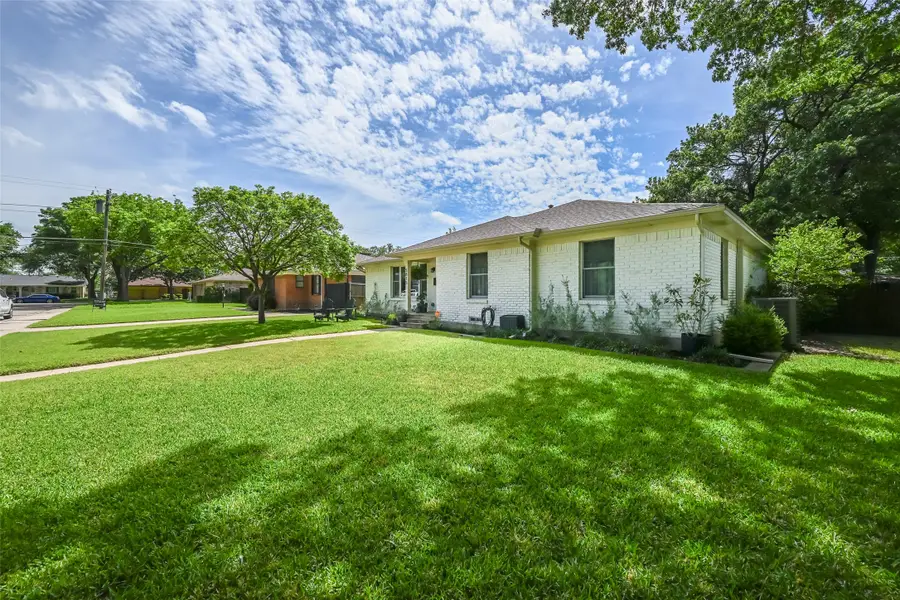 5815 Clendenin Avenue, Dallas, TX 75228 - #2
