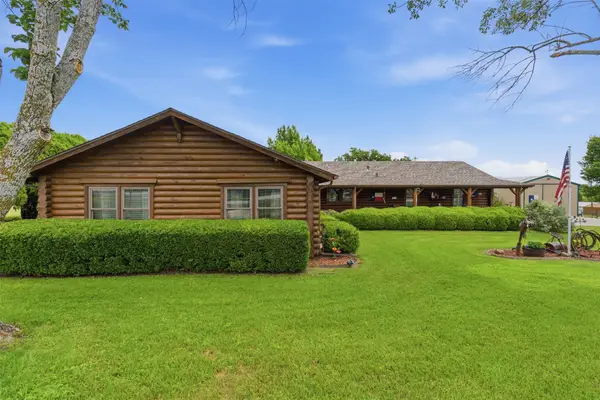 222 Brandon Drive, Weatherford, TX 76087