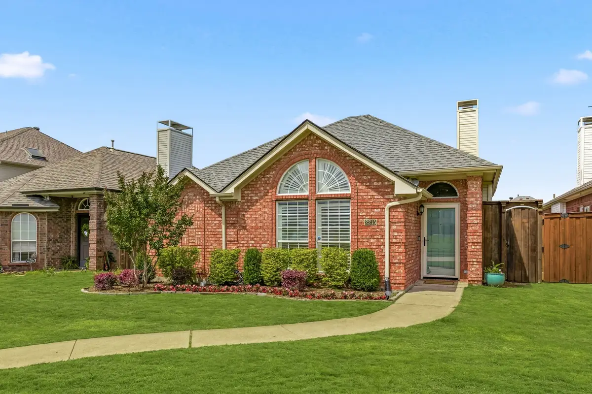 2215 Dallas Drive, Carrollton, TX 75006 - #1