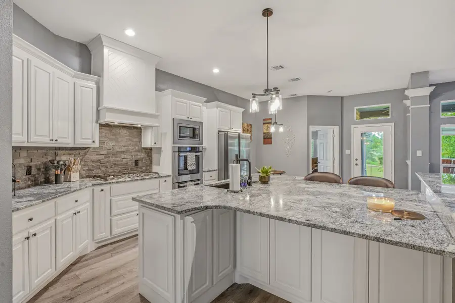 1914 Bentwater Parkway, Granbury, TX 76049 - #3