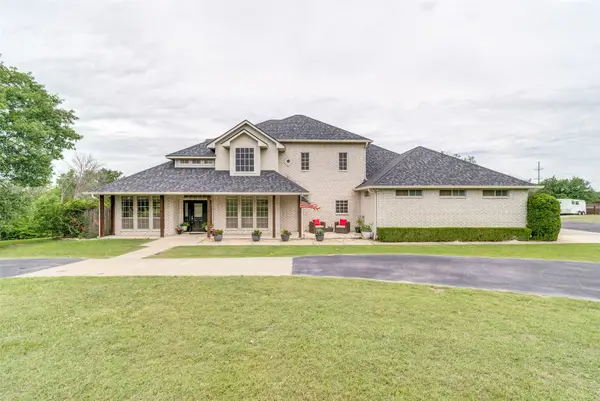 408 Yuchi Court, Fort Worth, TX 76108