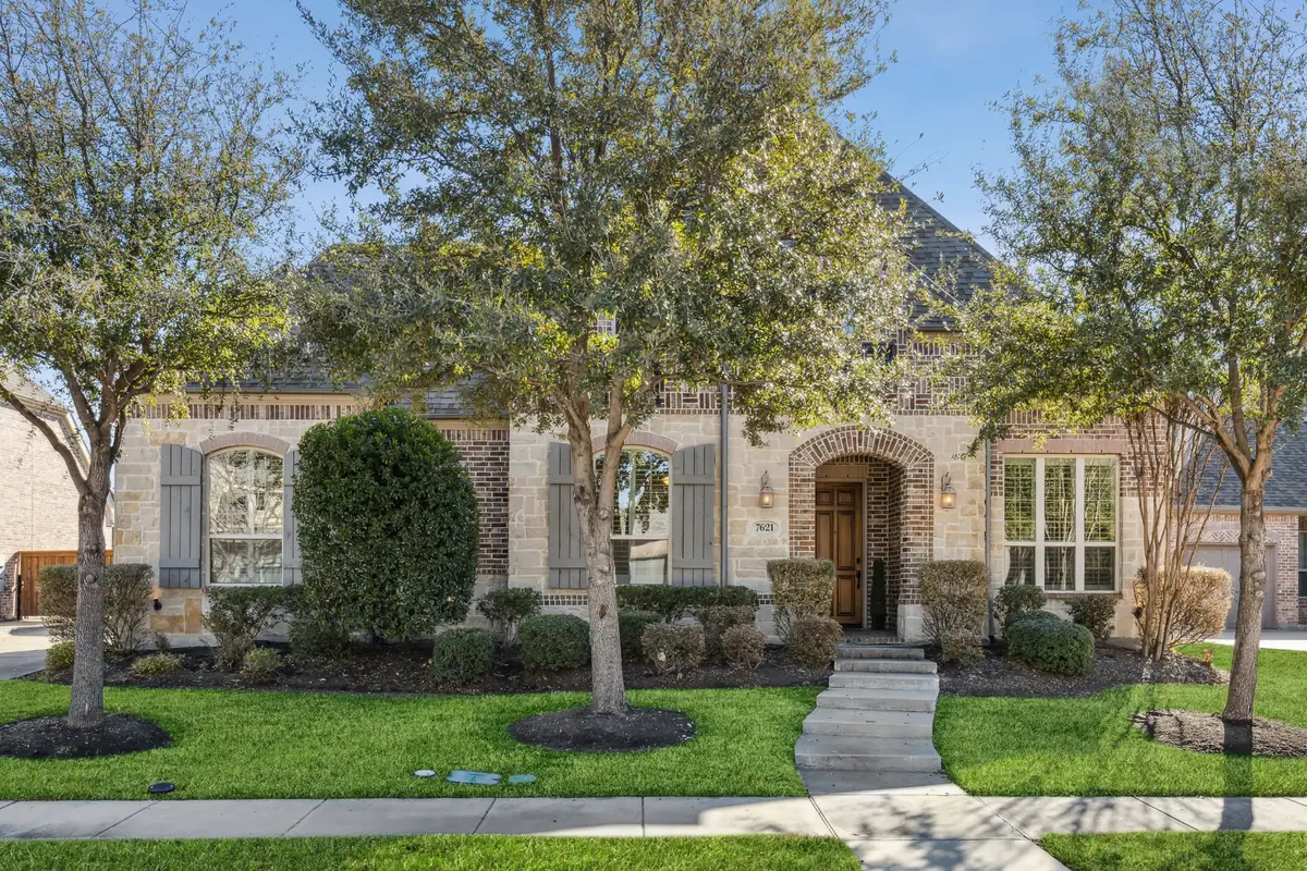 7621 Blackhall, The Colony, TX 75056 - #1