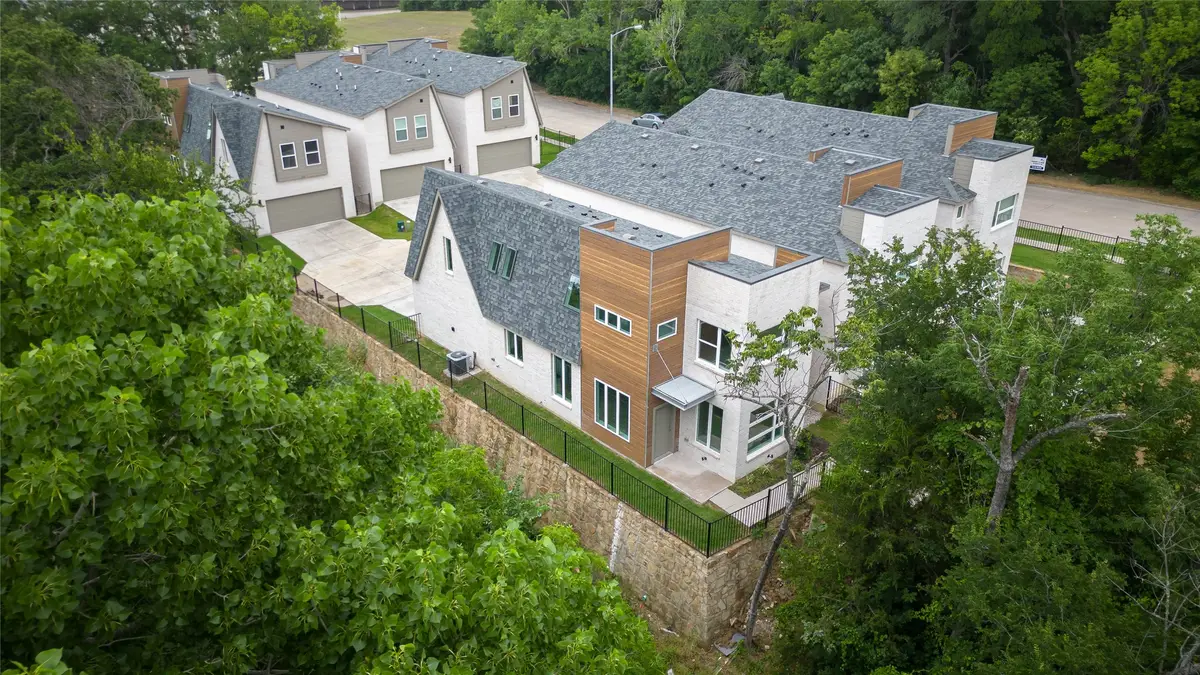 321 Oakbend Drive, Lewisville, TX 75067 - #1