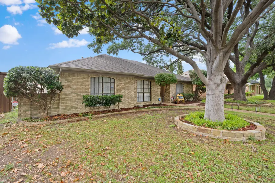 509 Kingsbridge Drive, Garland, TX 75040 - #2