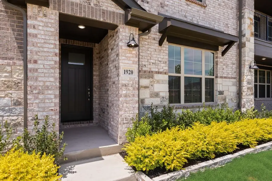 1920 Watermark Mews, Rowlett, TX 75088 - #3