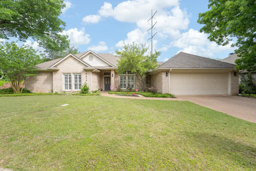 6628 Westmoor Lane, Benbrook, TX 76132 - #2