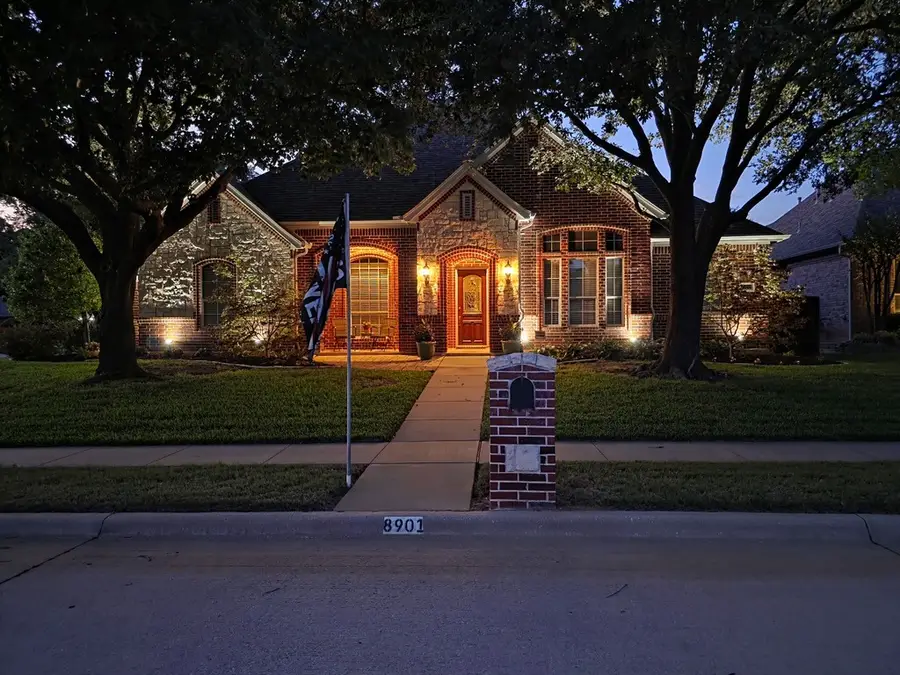 8901 Stratford Drive, North Richland Hills, TX 76182 - #2