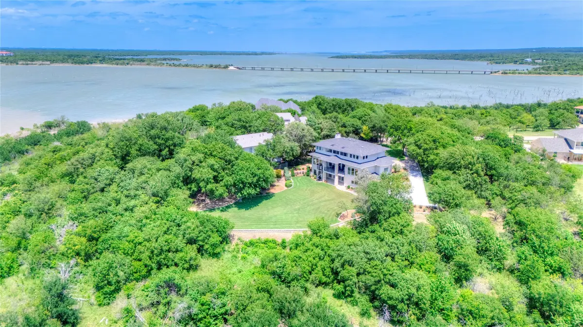 1132 Mallard Pointe Drive, Grand Prairie, TX 75104 - #1