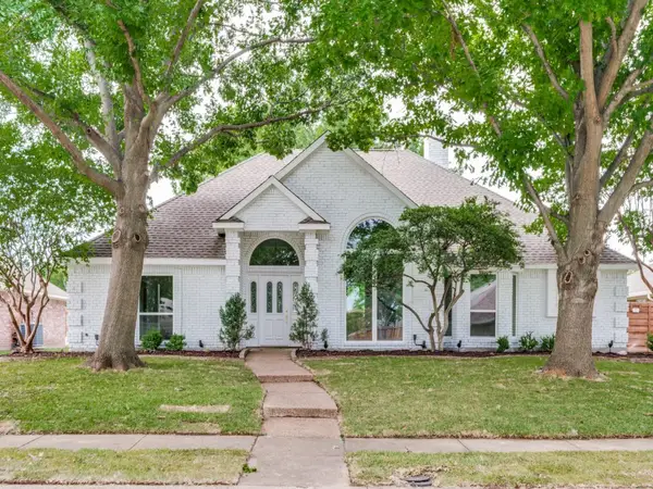 4312 Avonshire Lane, Plano, TX 75093